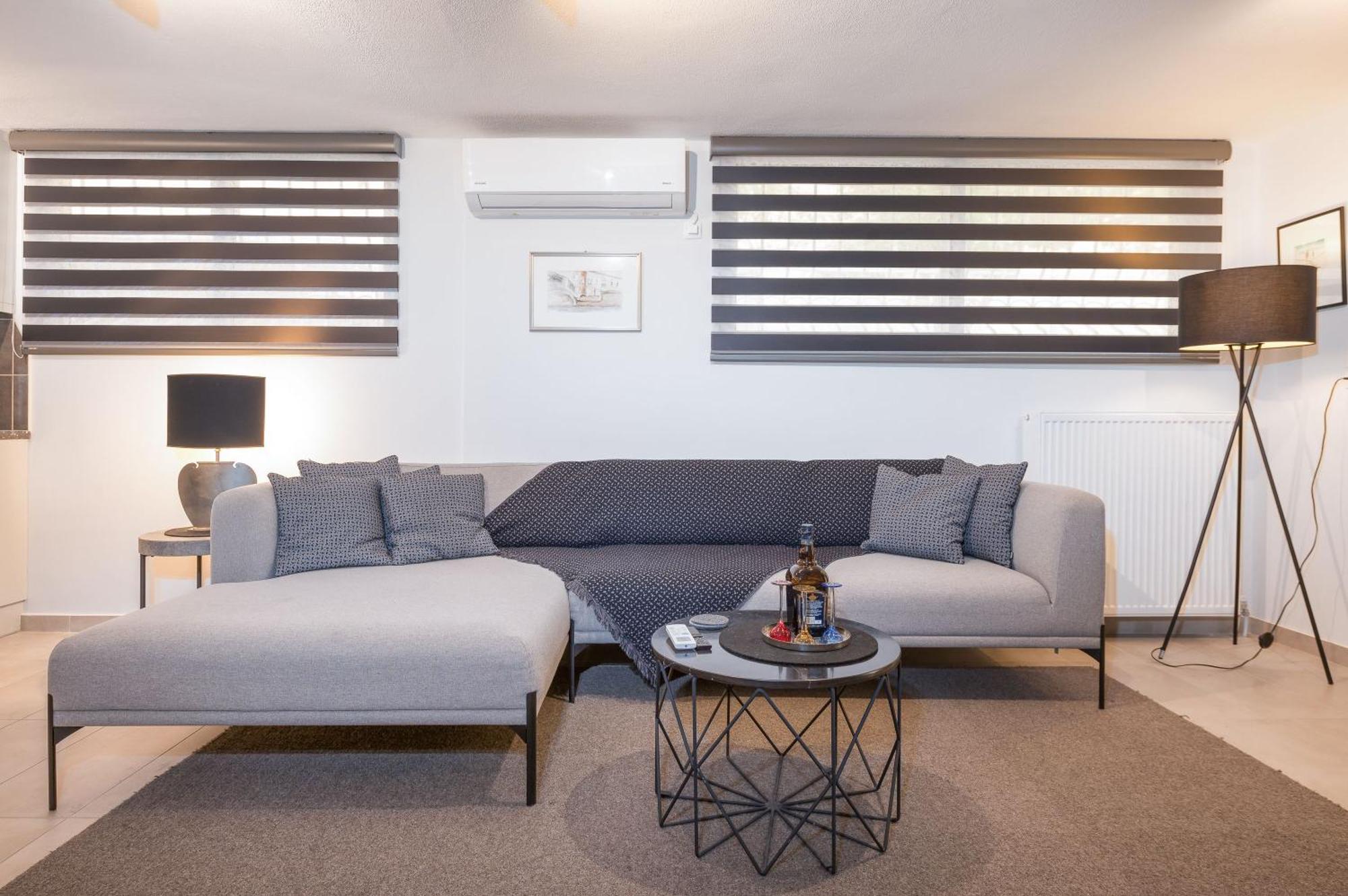 Glyfada'S Cosy Apartments Atény Exteriér fotografie
